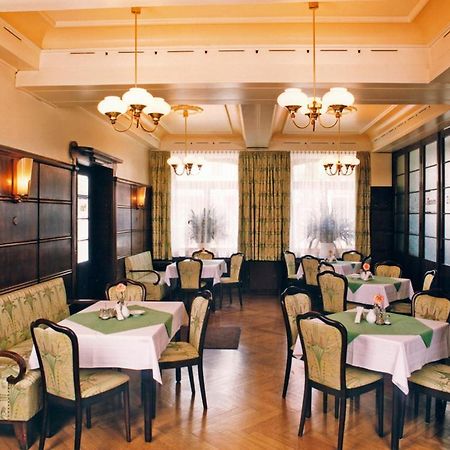 Hotel Merkur Garni Zwickau Esterno foto